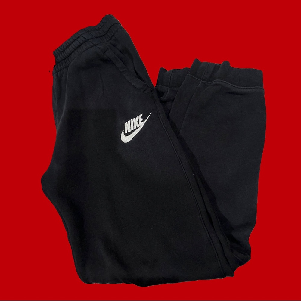 Big boy Nike joggers 🏃🏾